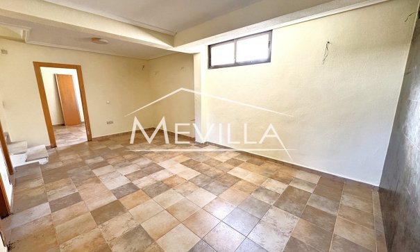 Resales - Villa - Orihuela Costa - Villamartin