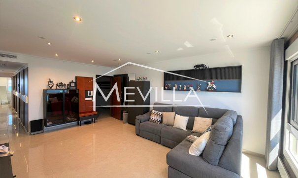 Resales - Flat / Apartment - La Manga