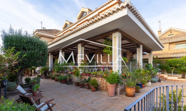Resales - Villa - Torrevieja - La Veleta