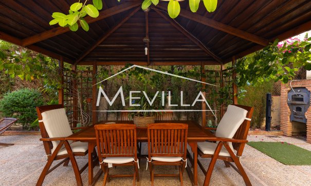 Resales - Villa - Torrevieja - La Veleta