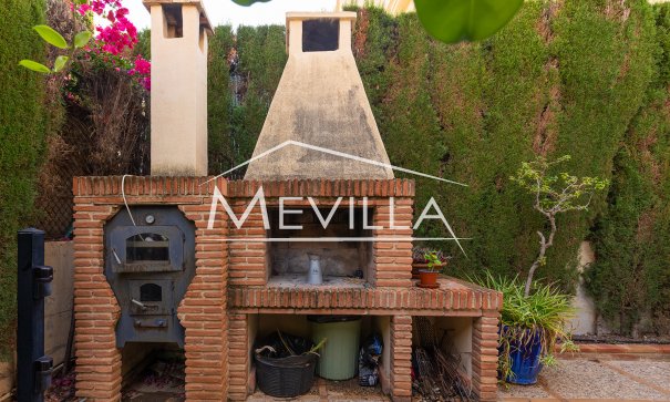 Resales - Villa - Torrevieja - La Veleta