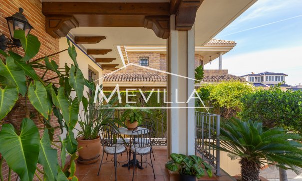 Resales - Villa - Torrevieja - La Veleta