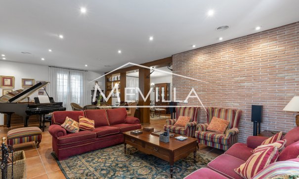 Resales - Villa - Torrevieja - La Veleta
