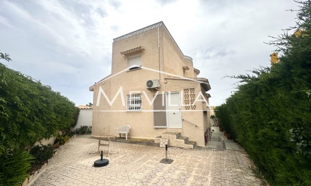 Salg (Resales) - Villa - Orihuela Costa - La Zenia