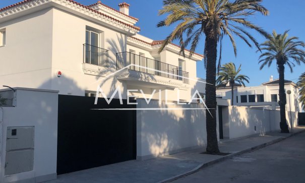 Resales - Villa - Orihuela Costa - Cabo Roig