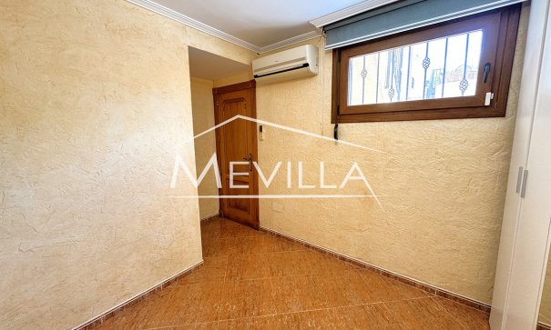 Resales - Villa - Torrevieja - Los Altos