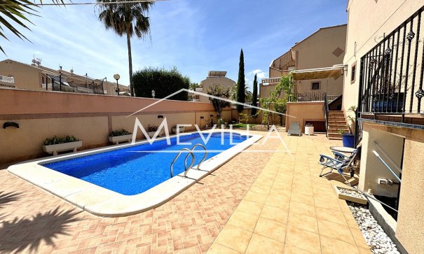 Resales - Villa - Torrevieja - Los Altos