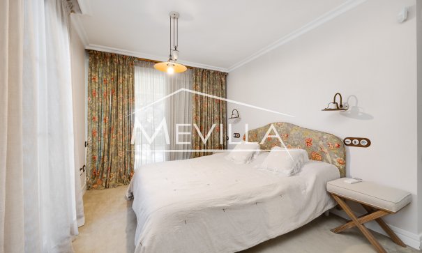 Front Line only - Villa - Orihuela Costa - Cabo Roig