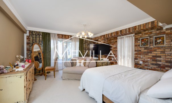 Front Line only - Villa - Orihuela Costa - Cabo Roig