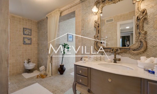 Front Line only - Villa - Orihuela Costa - Cabo Roig