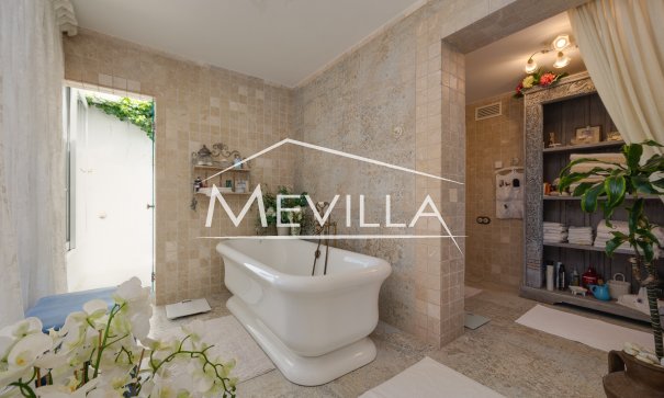 Front Line only - Villa - Orihuela Costa - Cabo Roig