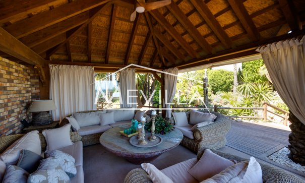 Front Line only - Villa - Orihuela Costa - Cabo Roig