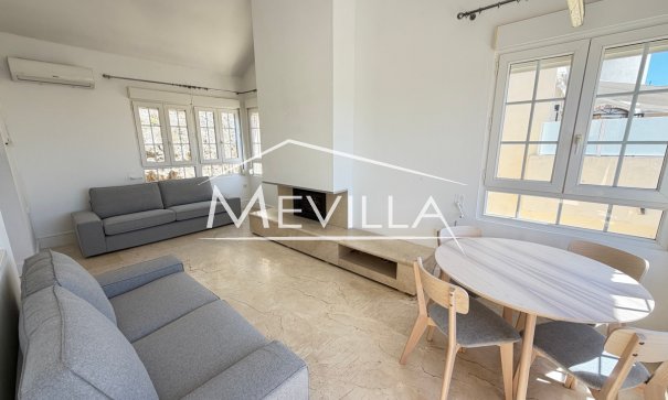 Salg (Resales) - Villa - Orihuela Costa - Villamartin