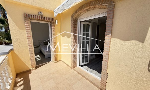 Salg (Resales) - Villa - Orihuela Costa - Villamartin