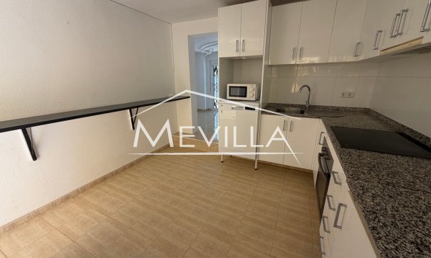 Salg (Resales) - Villa - Orihuela Costa - Villamartin