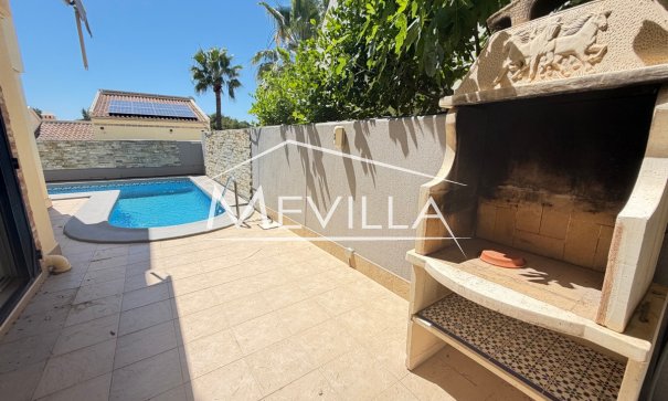 Salg (Resales) - Villa - Orihuela Costa - Villamartin