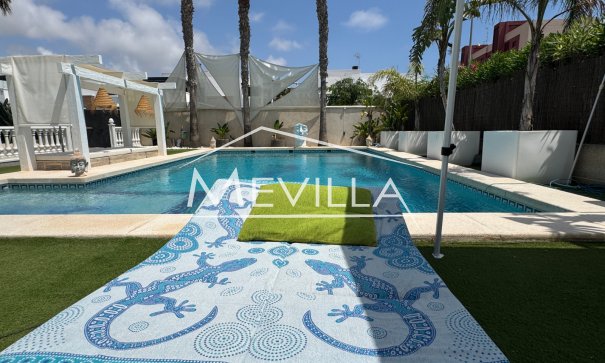 Resales - Villa - Orihuela