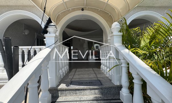 Resales - Villa - Orihuela