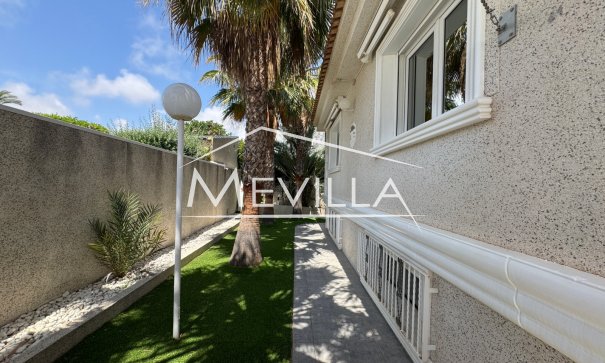 Resales - Villa - Orihuela