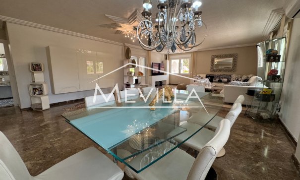 Resales - Villa - Orihuela