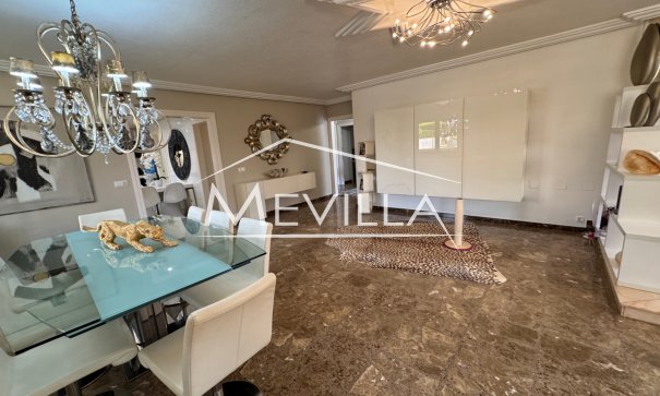 Resales - Villa - Orihuela