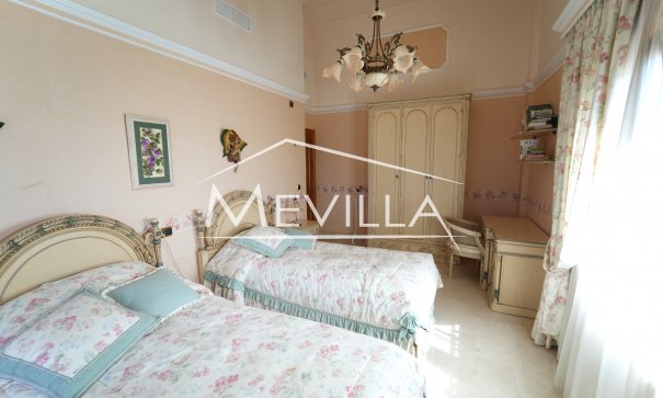 Resales - Villa - Orihuela Costa - Campoamor