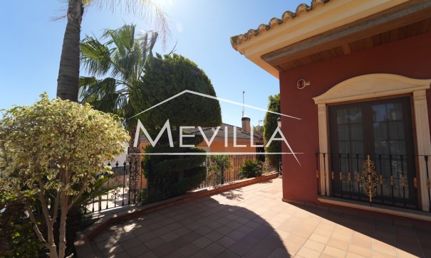 Resales - Villa - Orihuela Costa - Campoamor