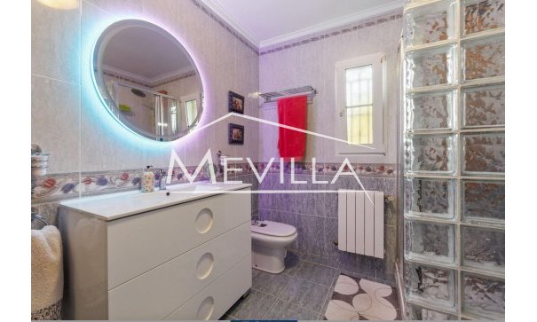 Reventas - Chalet / Villa - Torrevieja - Los Balcones