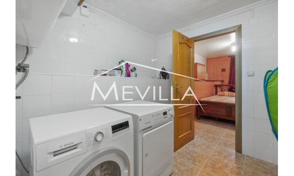 Reventas - Chalet / Villa - Torrevieja - Los Balcones