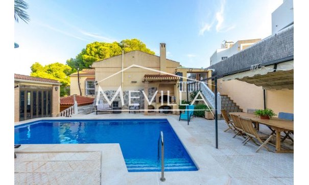 Reventas - Chalet / Villa - Torrevieja - Los Balcones