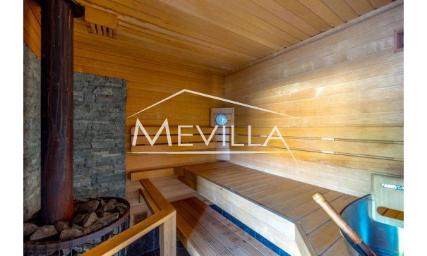 Reventas - Chalet / Villa - Torrevieja - Los Balcones