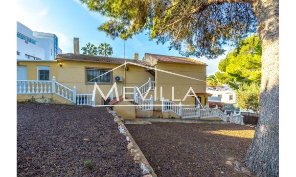 Reventas - Chalet / Villa - Torrevieja - Los Balcones