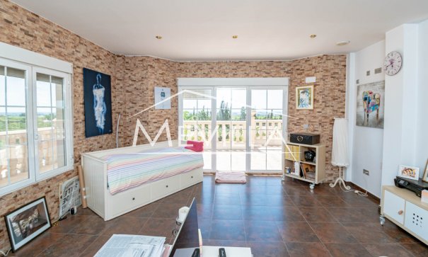 Återförsäljare - Villa - Orihuela
