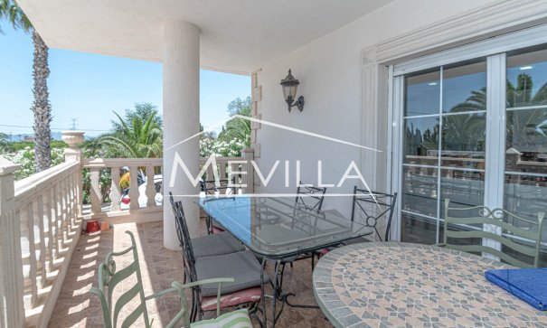 Återförsäljare - Villa - Orihuela