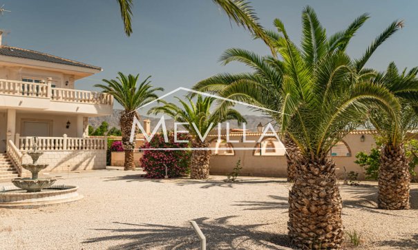 Återförsäljare - Villa - Orihuela