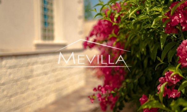 Återförsäljare - Villa - Orihuela