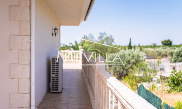 Återförsäljare - Villa - Orihuela