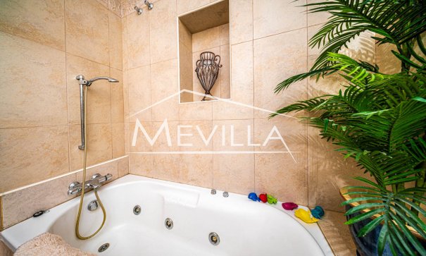 Verkäufe - Villa - Orihuela Costa - Campoamor