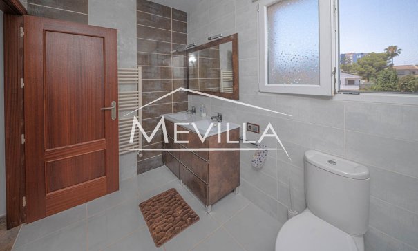 Verkäufe - Villa - Orihuela Costa - Campoamor