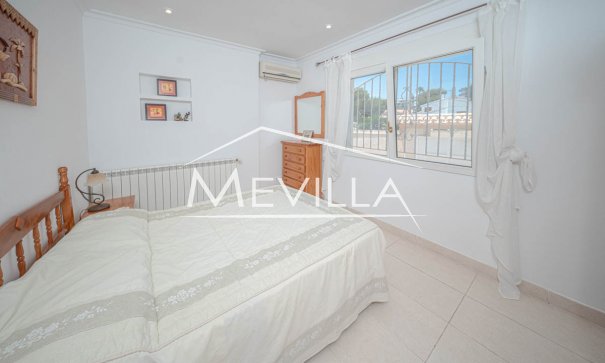 Verkäufe - Villa - Orihuela Costa - Campoamor