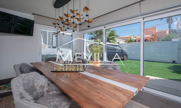Resales - Villa - Orihuela Costa - La Zenia