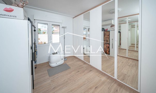 Resales - Villa - Orihuela Costa - La Zenia