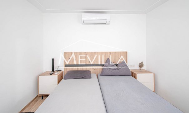 Resales - Villa - Orihuela Costa - La Zenia
