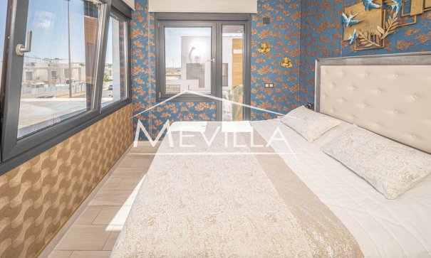 Reventes - Villa - Orihuela Costa - Lomas de Cabo Roig