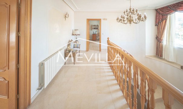 Reventas - Chalet / Villa - Torrevieja - Los Balcones