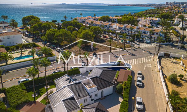 Reventas - Chalet / Villa - Orihuela Costa - Cabo Roig